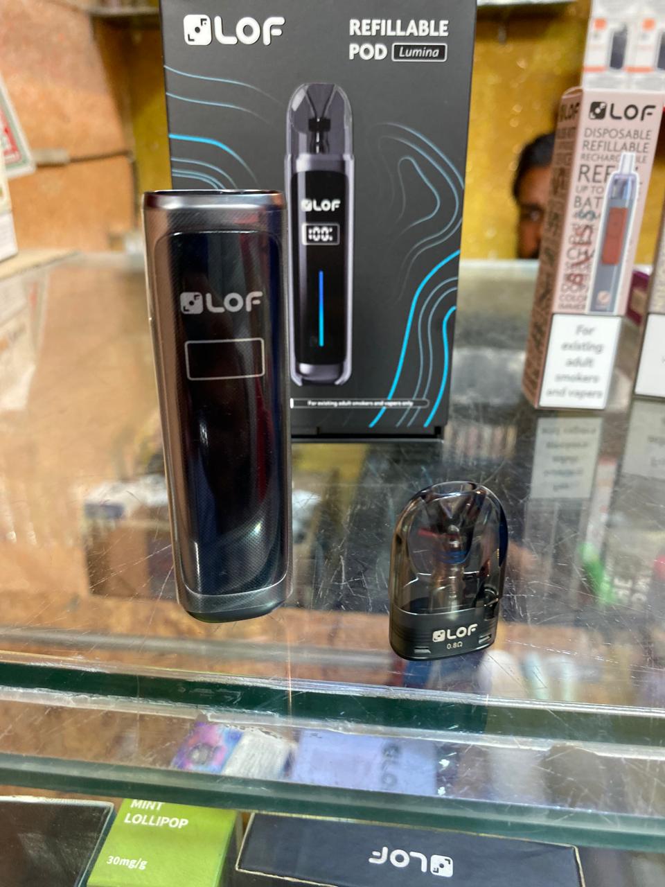 LOF Lumina Refillable Pod Device