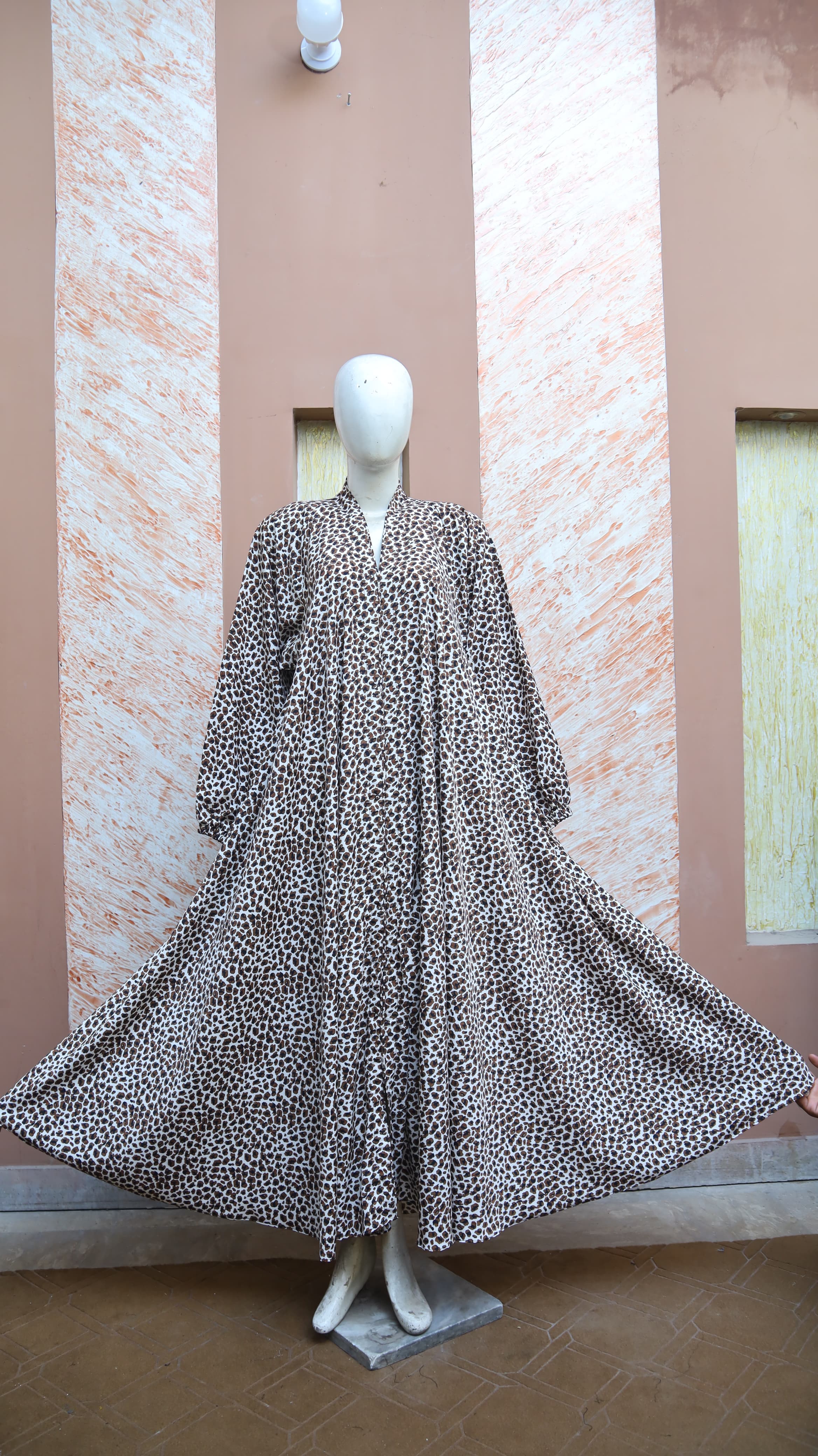 Gray and White Leopards Dotted Abaya for Girls